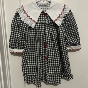 Vintage Plaid Gingham Dress with White Collar